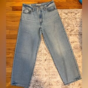 Levi’s Baggy Dad Jean